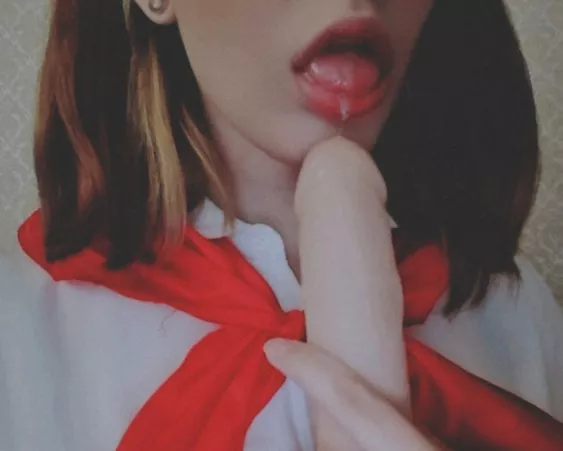 It's first time ever I show my toy to anyone [f] by BLYATsuka_