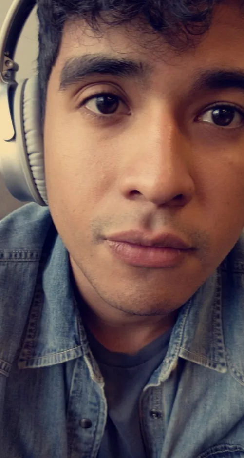 Its Friday! Time for another weekend of playing games for hours on end, who's with me? 🙋🏾‍♂️ by Stark_13_