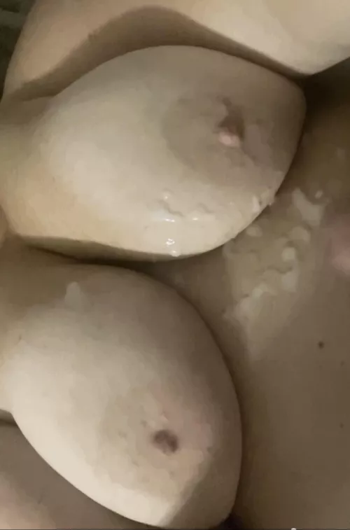 It’s Friday!!!!!!😘🥰😍💦🍆💦🍆💦 by SexyVol23