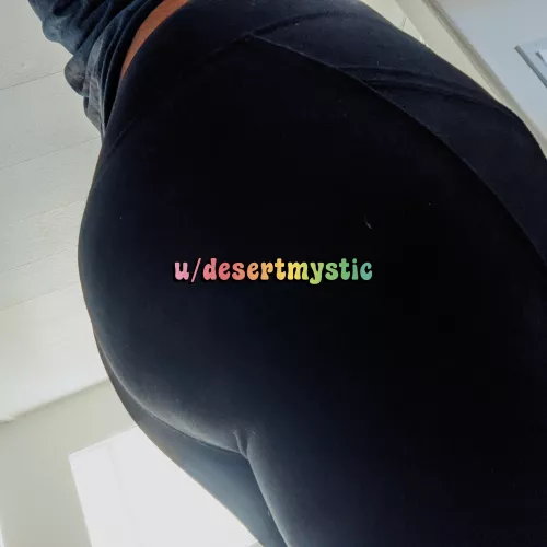 It's Friday y'all ! 🌸 Stay blessed, never stressed 💟 by desertmystic1