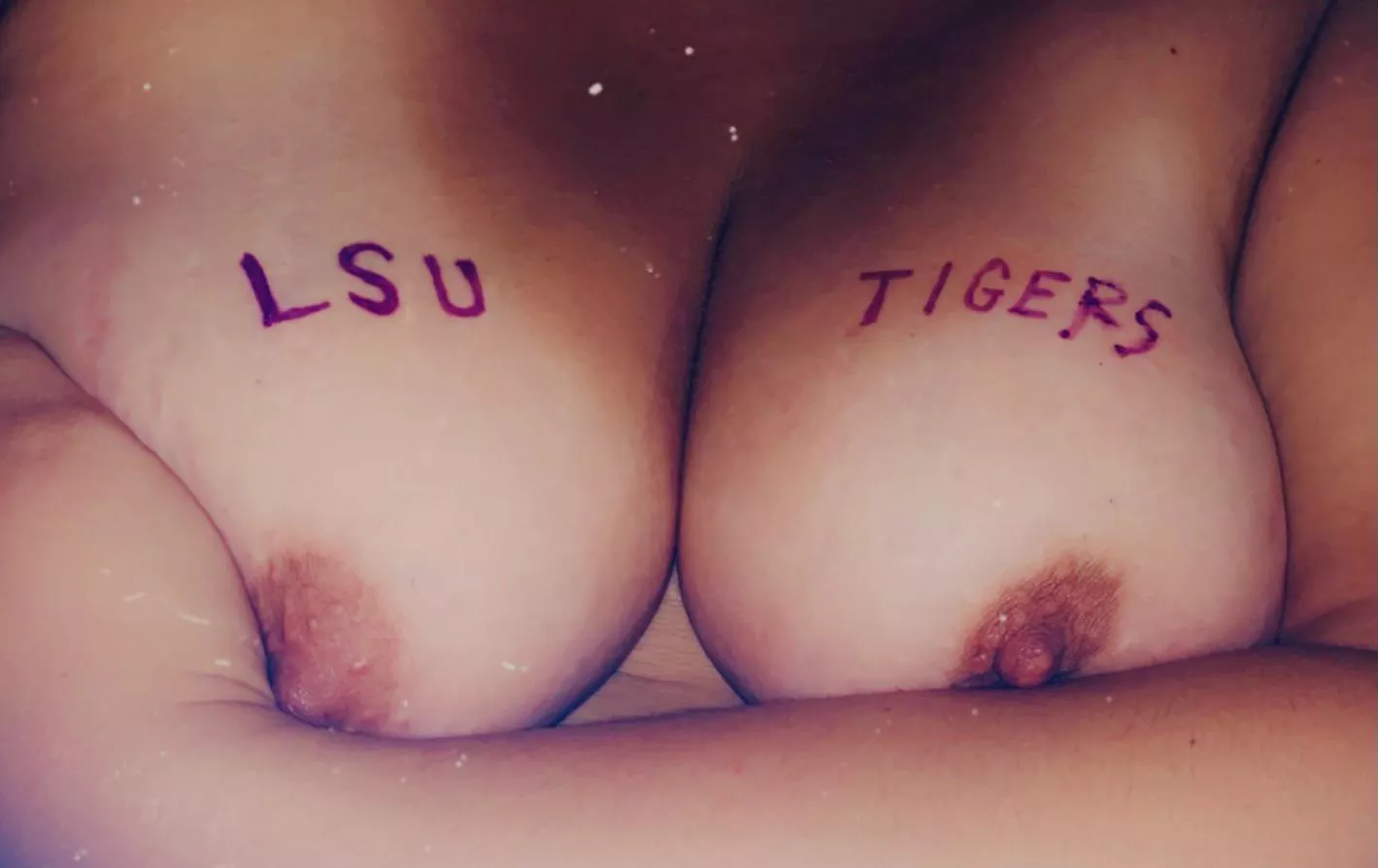 It’s game day baby GEAUX TIGERS!!! posted by Bigbootykajunkutie