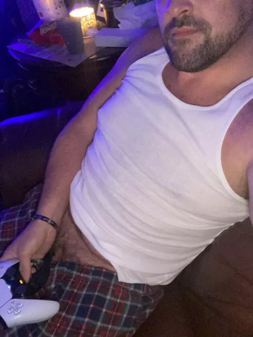 It’s game time ! by JustAnotherCub