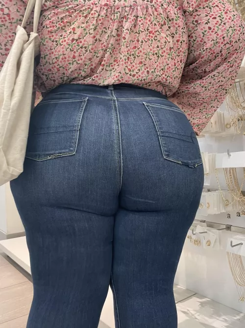 It’s getting a little out of control… by Samhay1