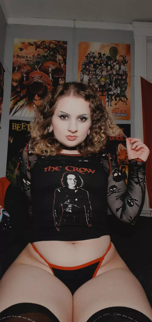 it's getting cold outside but my thighs make great earmuffs ❤ by b0nechina