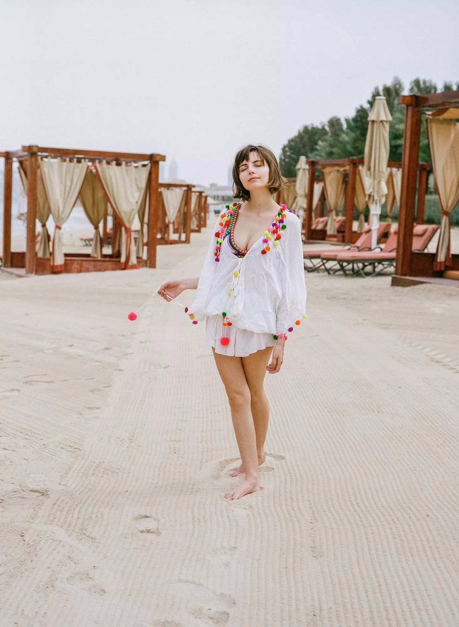 It's getting colder but I can't stop thinking about beaches... posted by liararoux