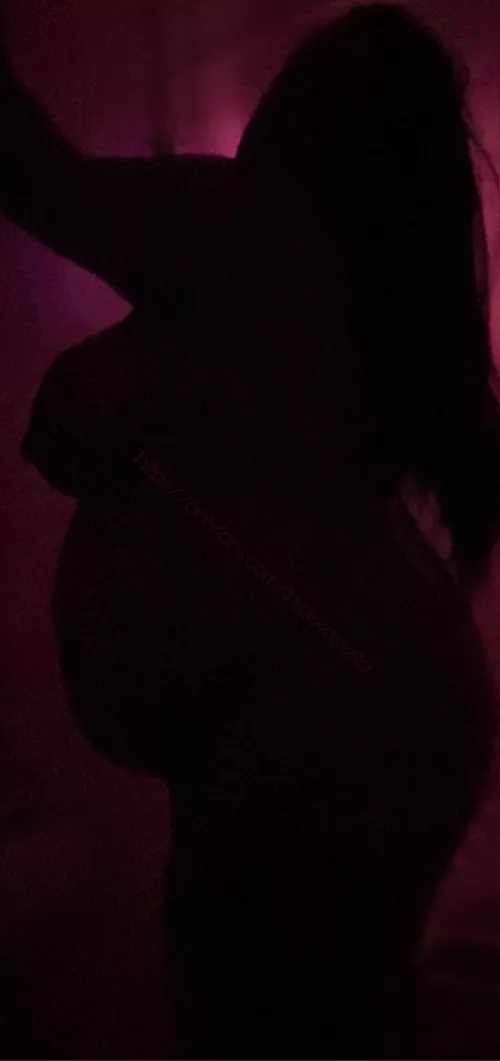 its getting late here🦋 by ellepper217