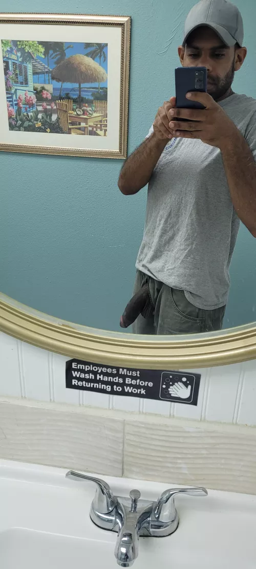 It's good to let it out at work sometimes by pickelrick624