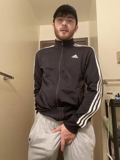 it’s grey sweatpants season by blothesho