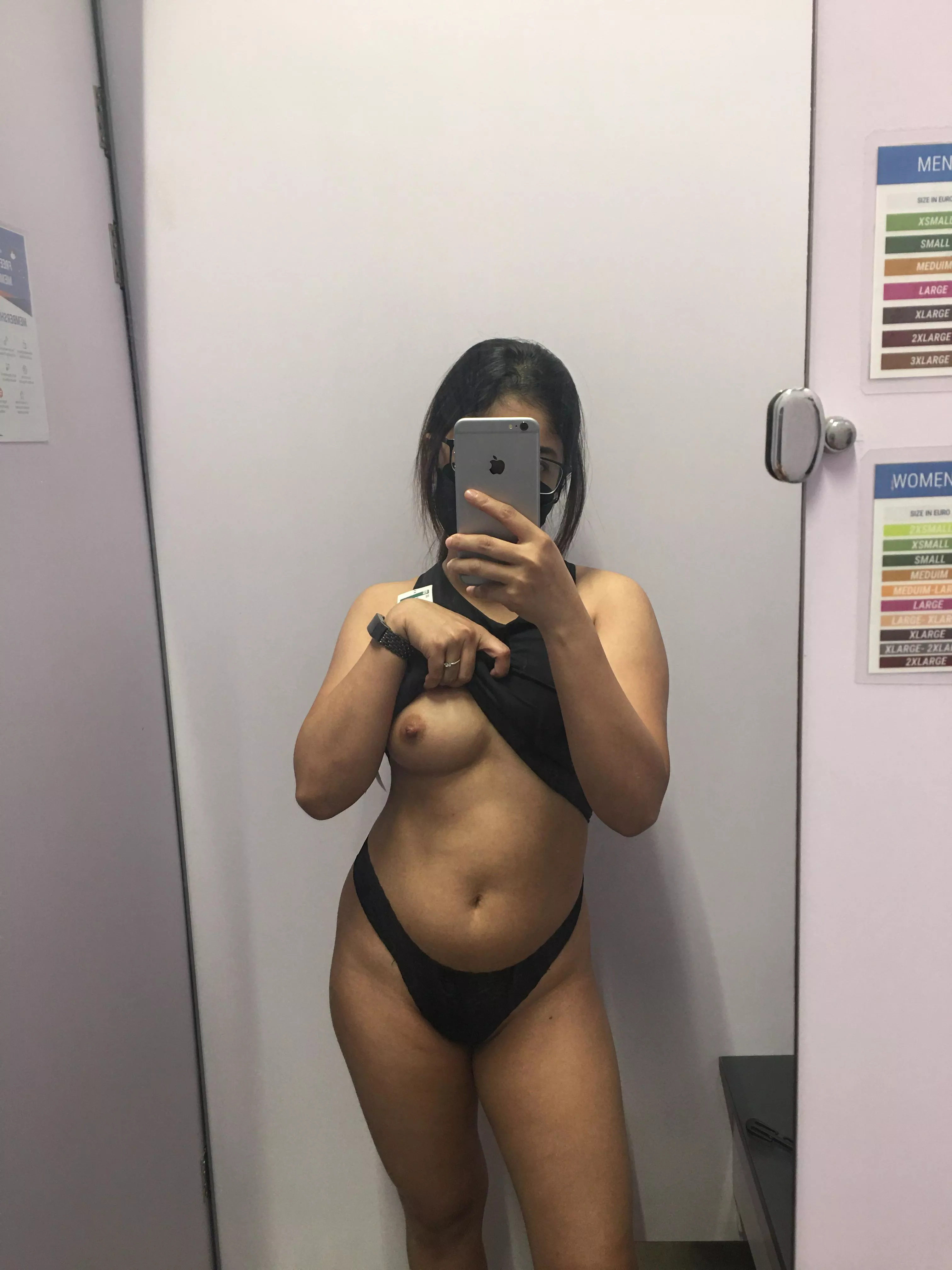 It’s hard to take the pics by myself, would YOU mind to assist me please? posted by TinyAsianDoll18