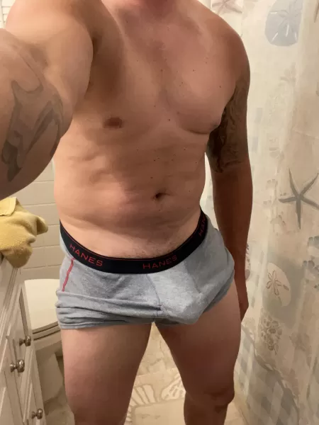 It’s just dying to come out by yeabuddy333