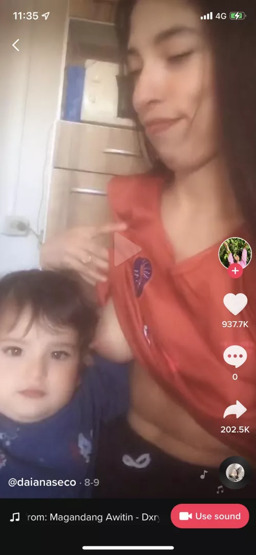 It’s just on this sound every woman by Koniak233