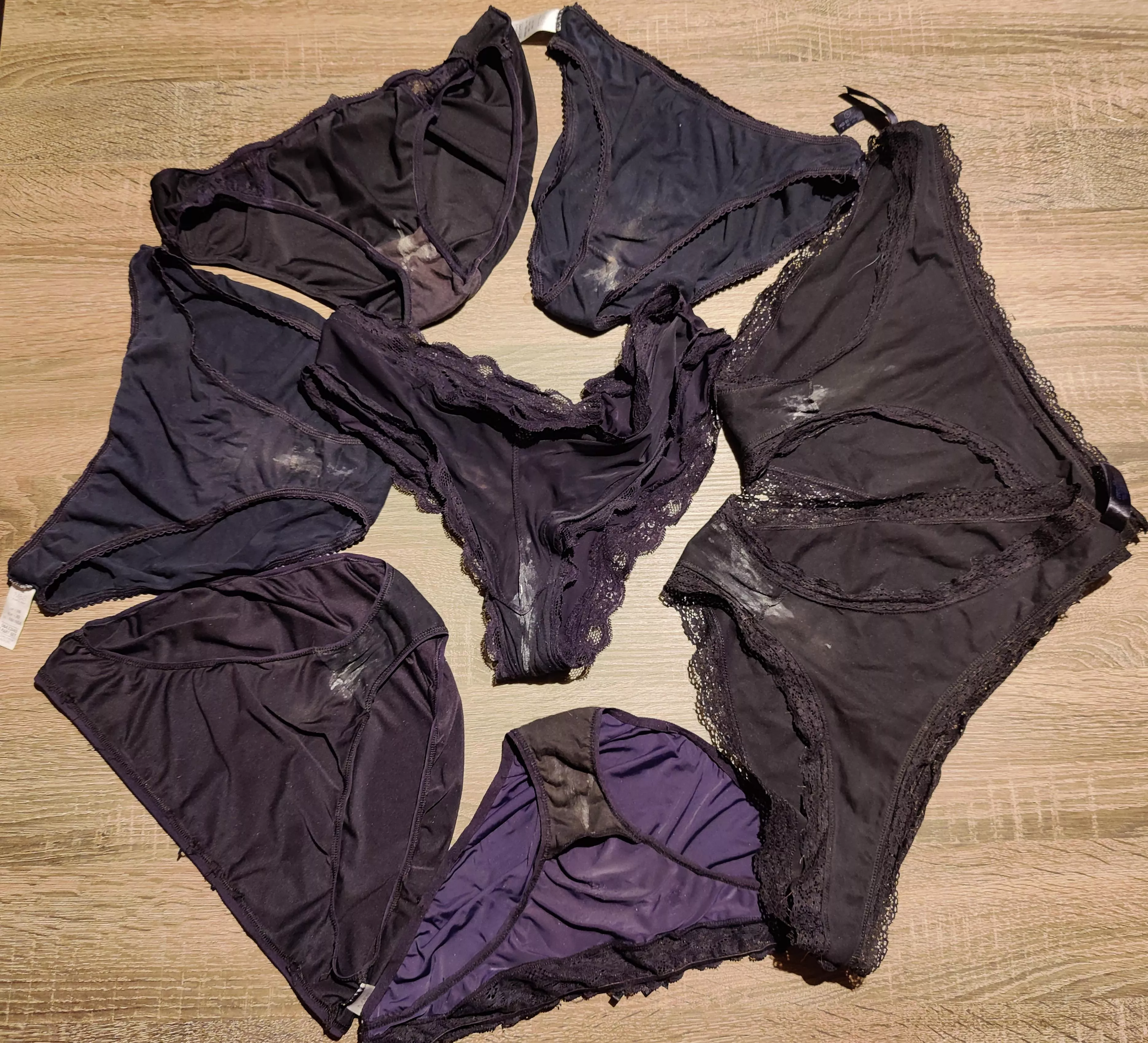 It's laundry day again🤤👌 posted by Skatebored420