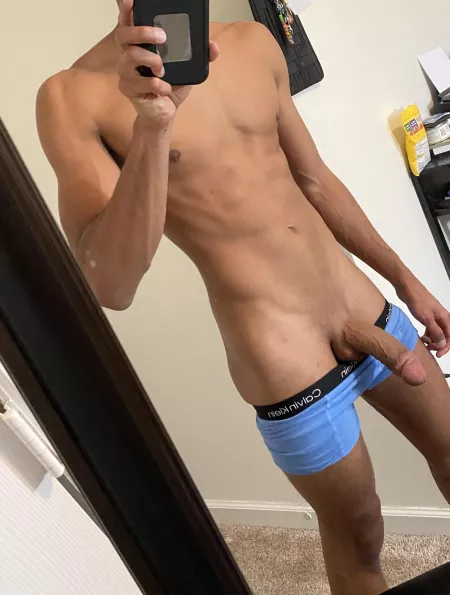 It’s Monday 🥺 by lil_peanut_21