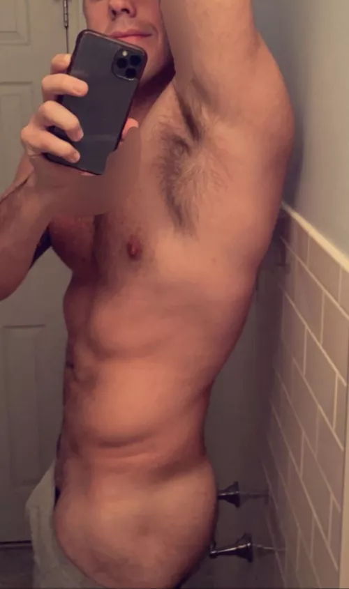 It’s Monday. Could anyone else use a good fuck to get through the day? by scottyb61555