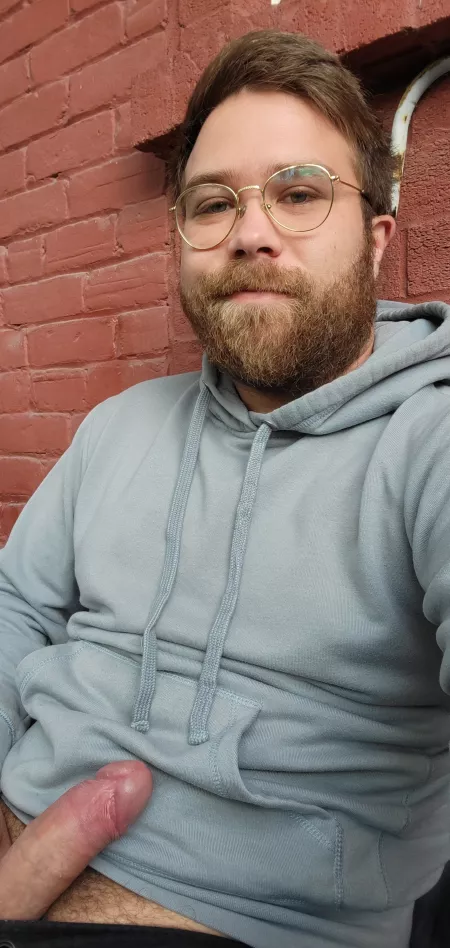 It's my bday today, what would you gift me ? 🥳 by hairyMtl