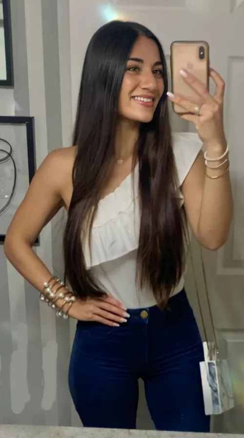 Its my Best Friend's GF Cum Worthy? PM your kik by Ctx697