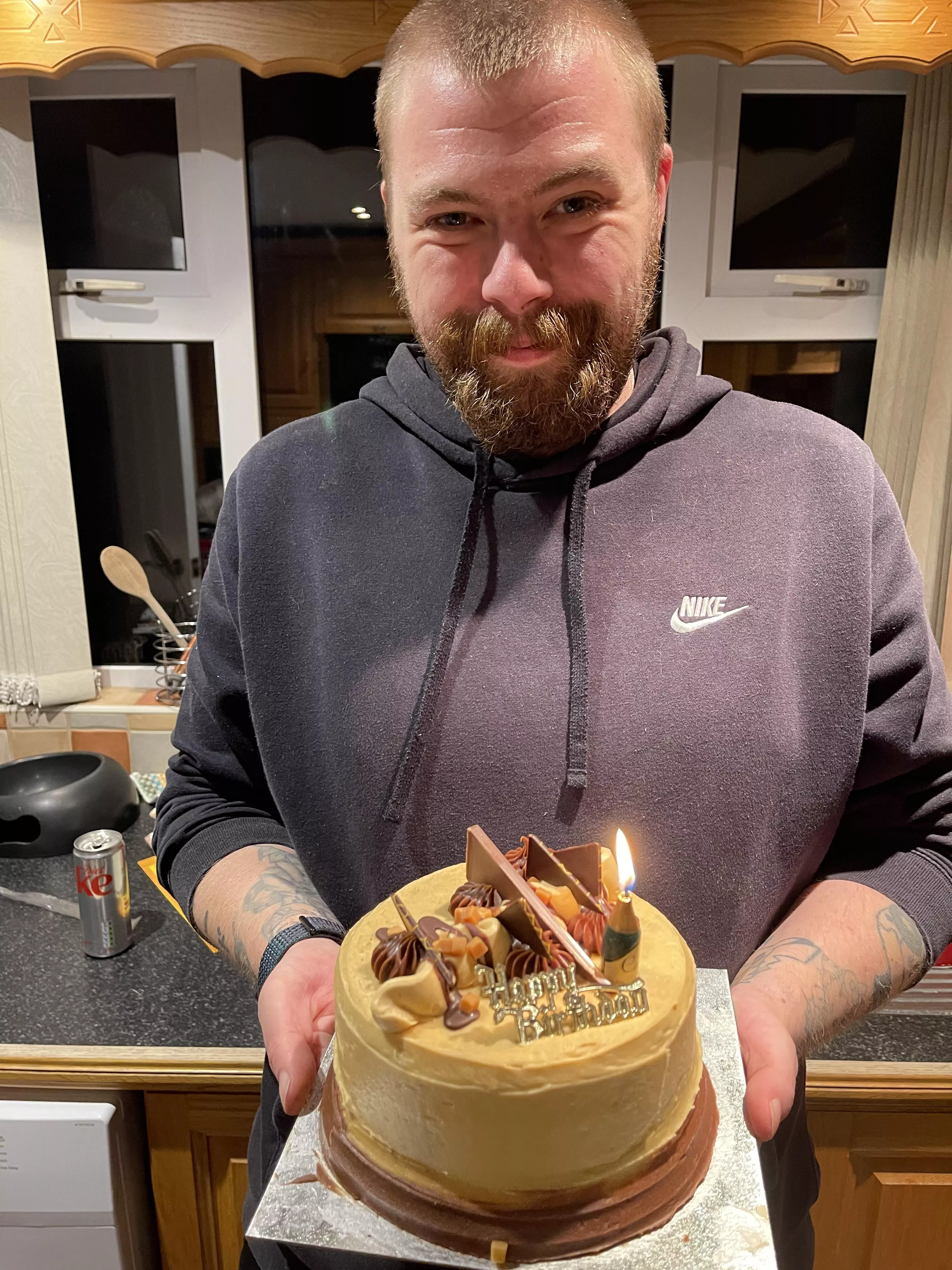 It’s my birthday, want some cake? posted by xzjc