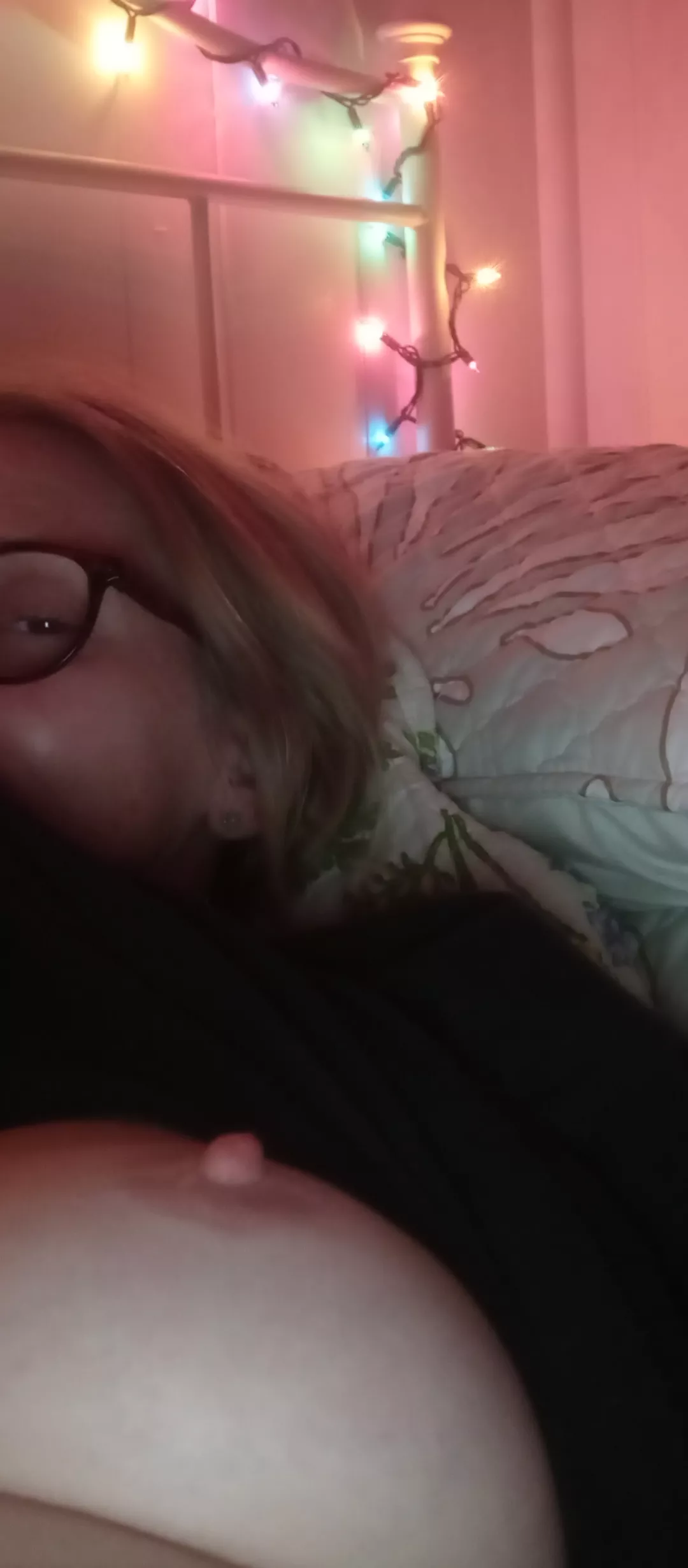 It's my cake day so here's my tit 🤍 posted by puddymom02