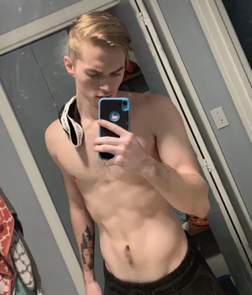 It’s not perfect but I’m still working on it. Dm’s open by Twinkwithbigdick