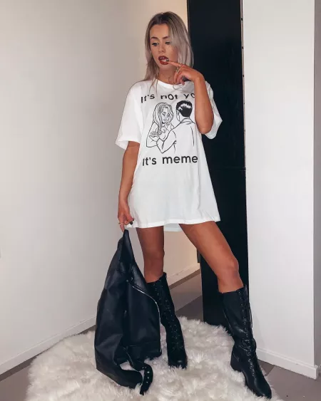 It's not you it's meme by honeybee9299