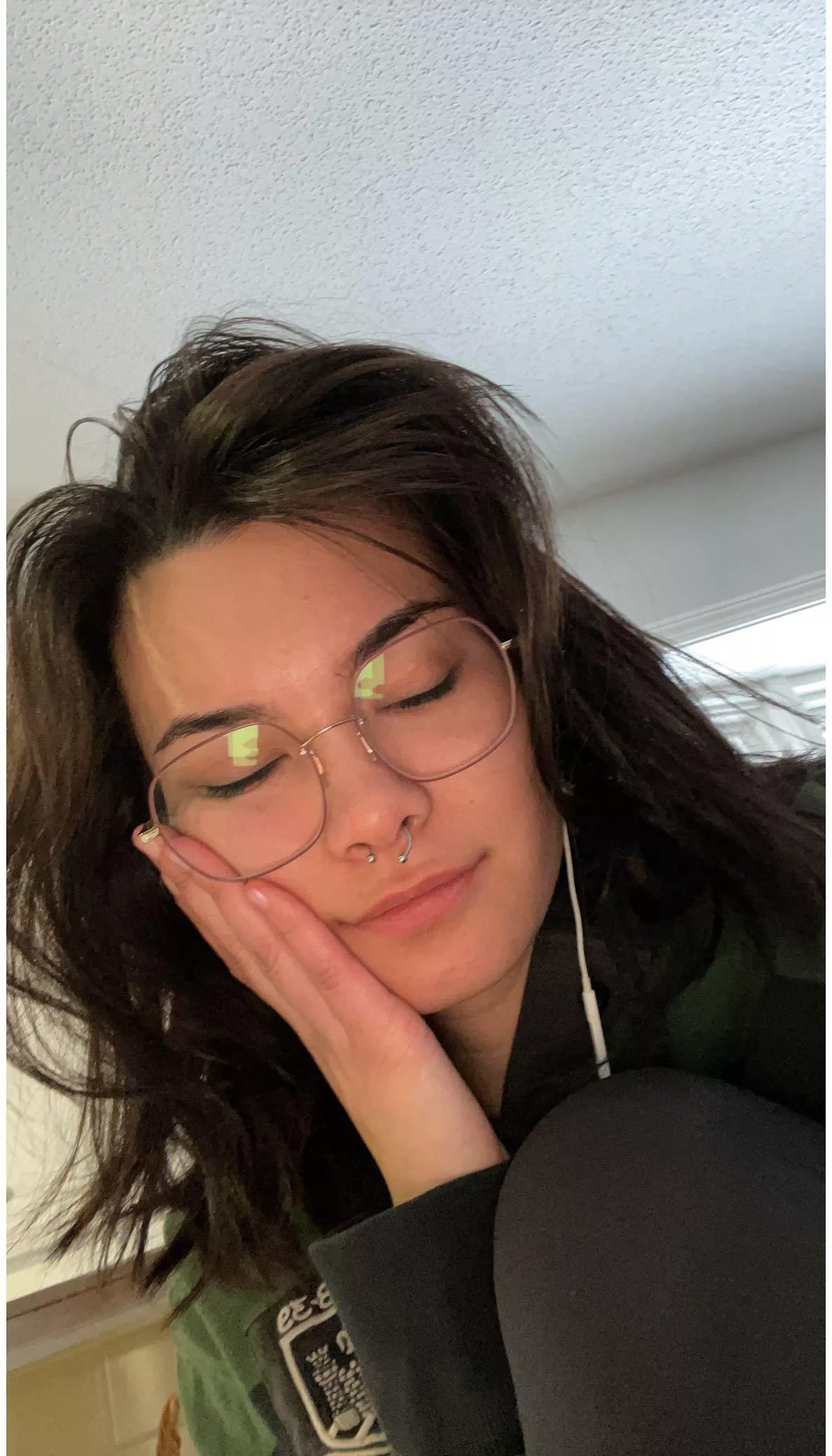 🌸It’s Practically FriYay, an’ I’m Excited🌸 posted by Imthelilone