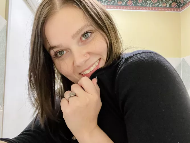 It’s rare that I show my teeth, be nice ☺️ by bettygoesrawr