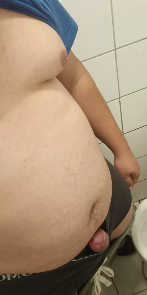 It's so hard at work today by ChubbyBoyRed