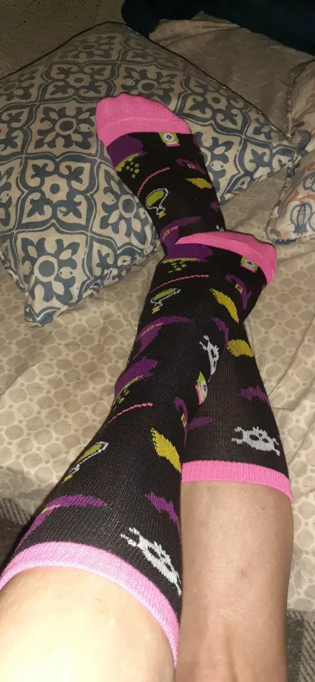 It's spooky season!! My favorite time of the year 🎃👻☠ by elliemae_420