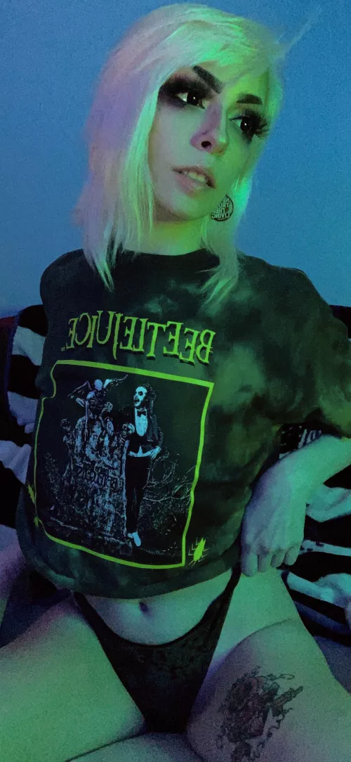 It’s spooky szn and I’m loving it💚💜🤍🖤 by t1r3dsl0th