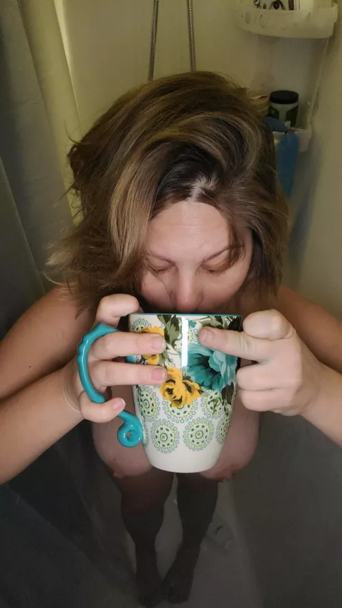 Its still fucking monday💋💋 by BlueEyesNdragonflies