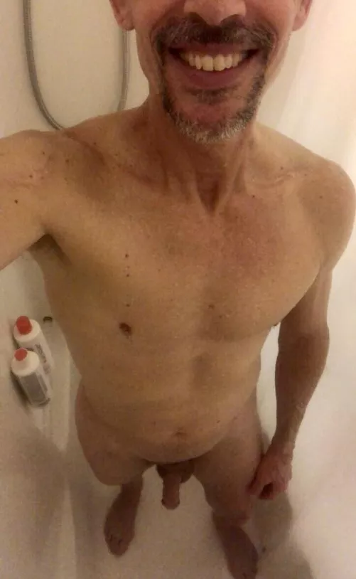 It’s the last school Monday of December 🎄 and this teacher is ready for winter break! by SuperM77