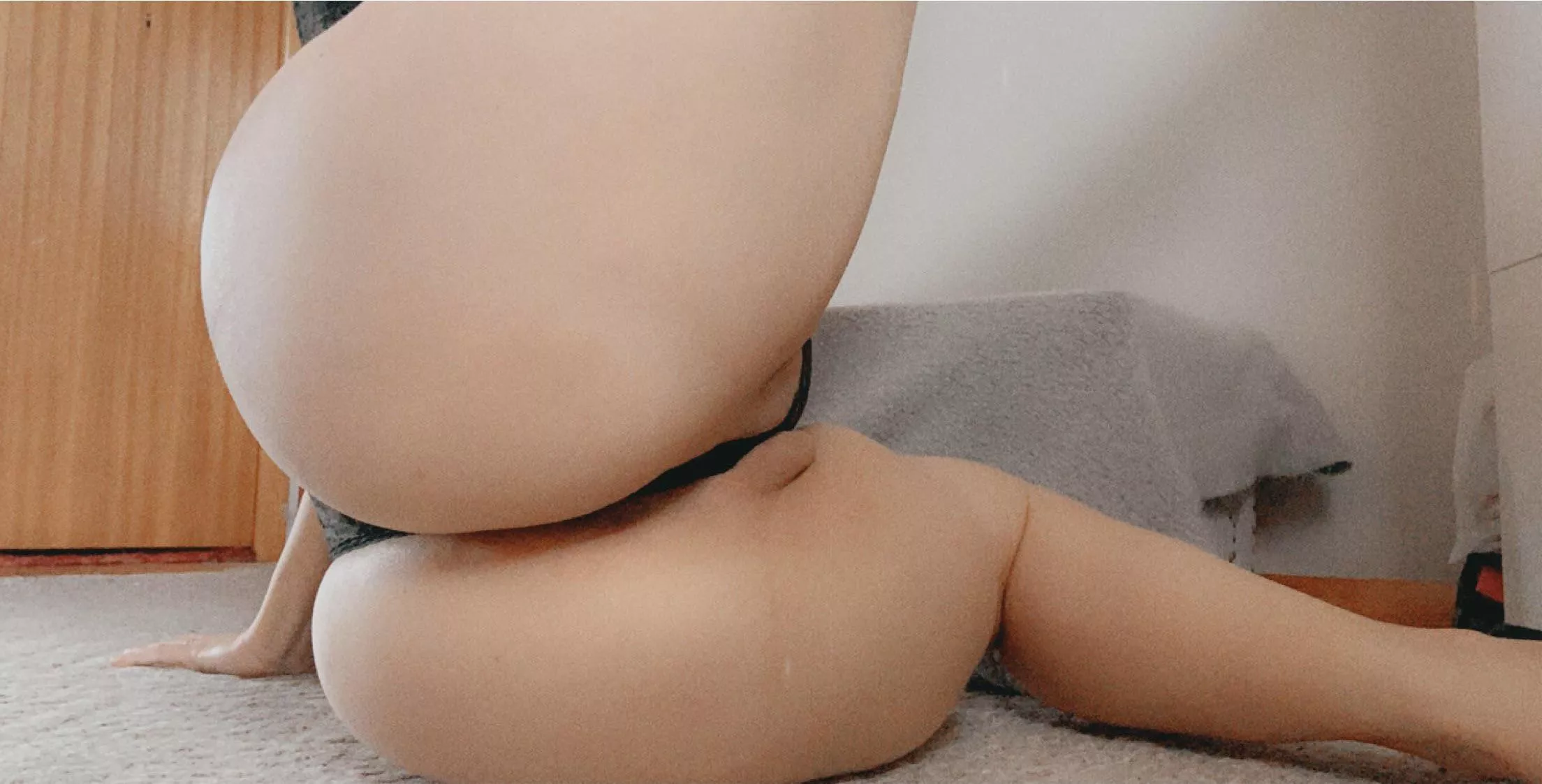 It’s the way the cheeks are perfectly round for me… posted by lia_amina