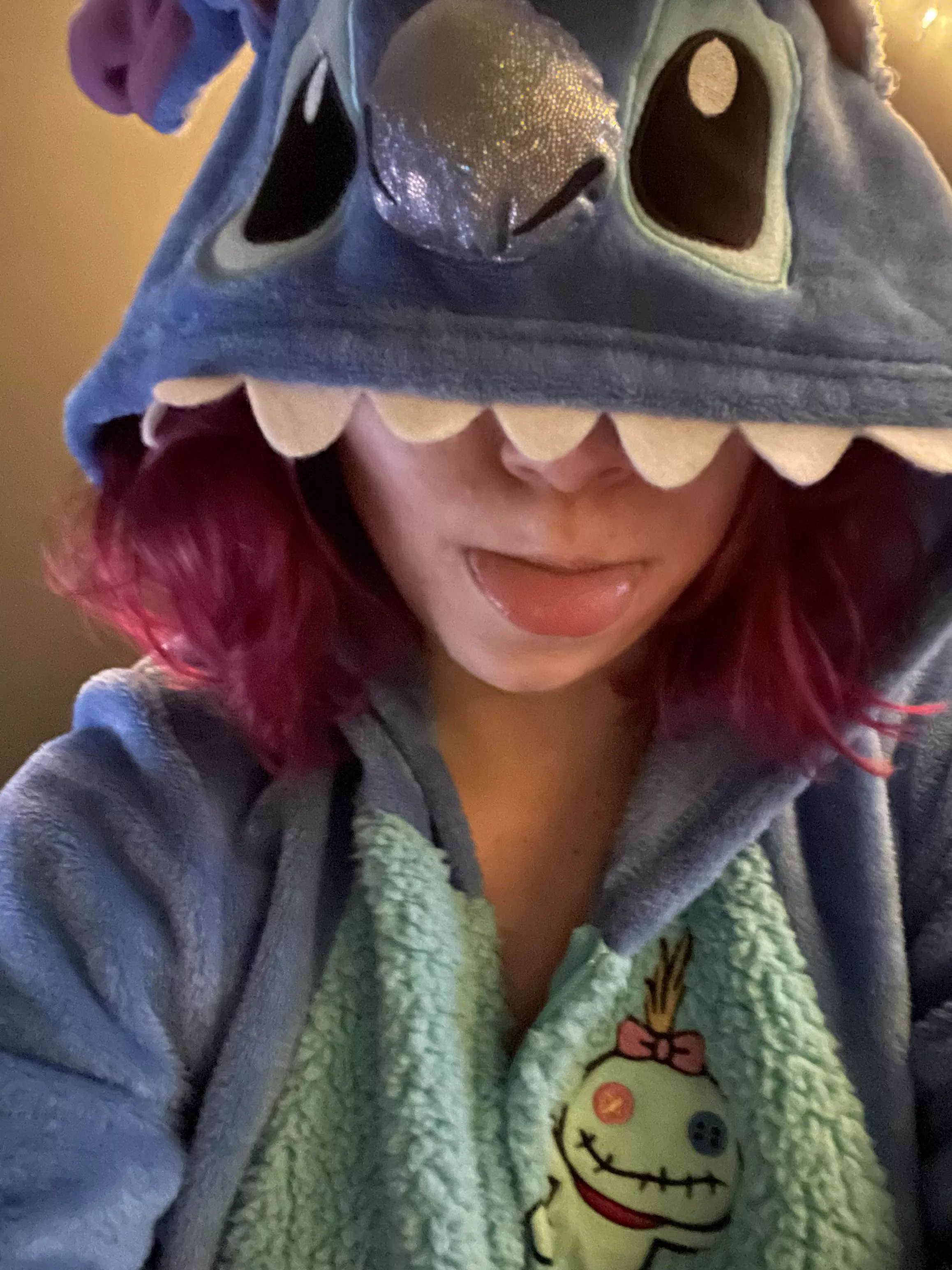 It’s time for snuggles daddy! posted by littlebabyhoneybee