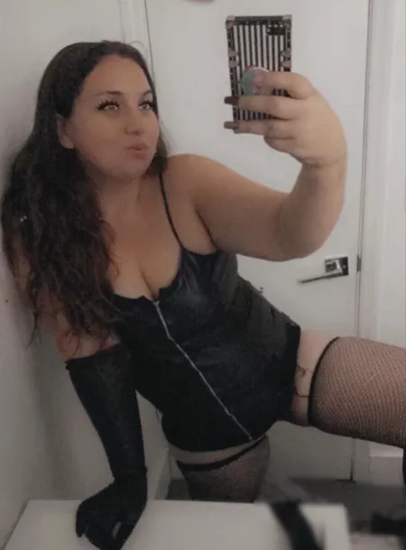 It’s time to bully some simps in my favorite leather outfit. Who wants to play ☠️ by Metal_Parking