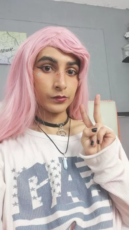 it's time to have fun u 🥵🥵🥵[Demian_rose] https://chaturbate.com/b/demian_rose/?useExternalSoftware=true by rosedemian