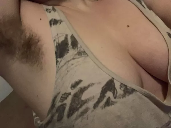 It's time to worship my armpits :3 by scoobsboob