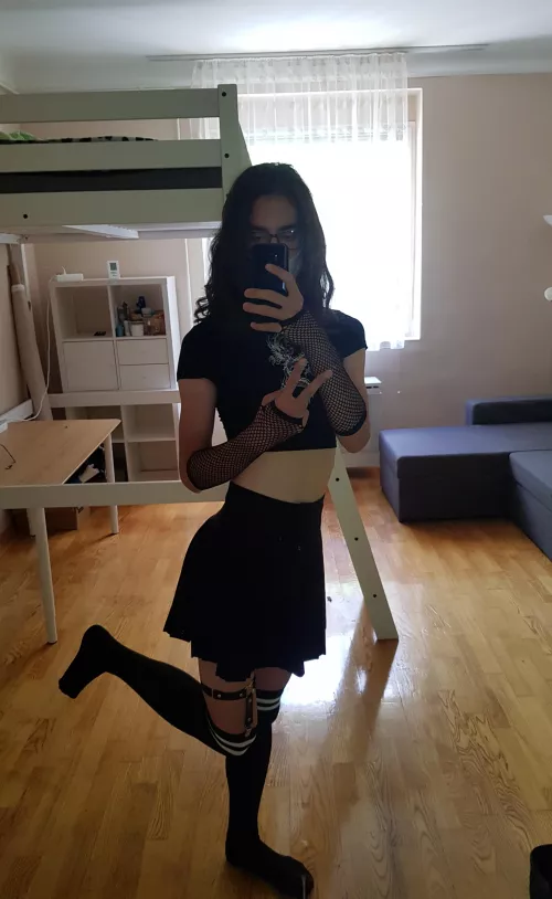 It's Tummy Tuesday! by Stolfy_UwU