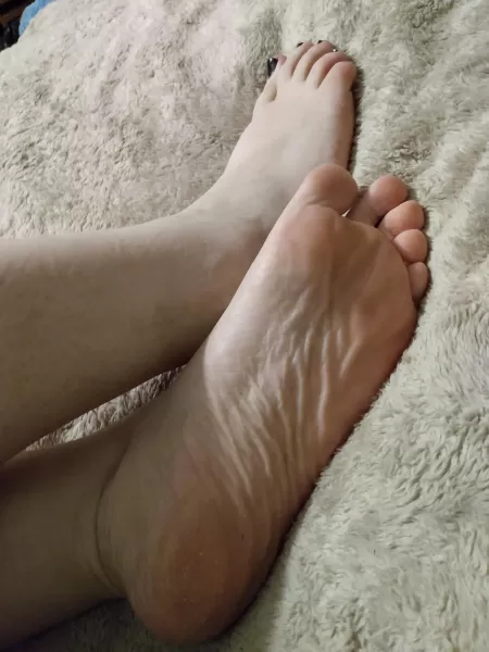 It's Wrinkles Wednesday! by Sammi_Sinclair