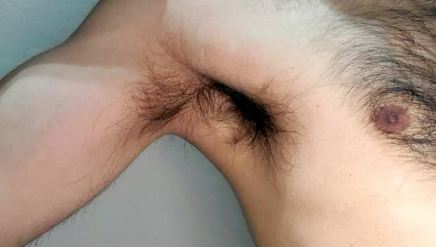 I've always preferred seeing a guy's hair in this position by OneShotRicoleto