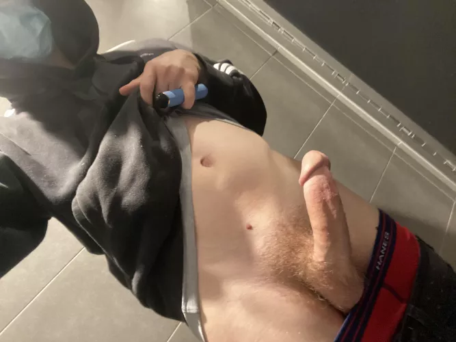 i’ve always wanted to suck dick in a stall 😫 by hornyboiuwu