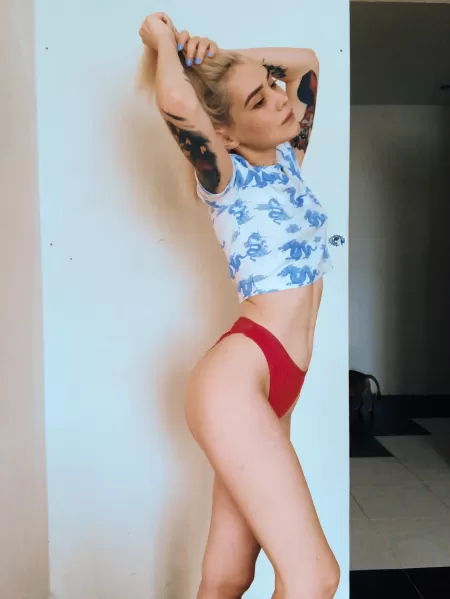 I've always wondered if I'm hot? by terrorist-waffles