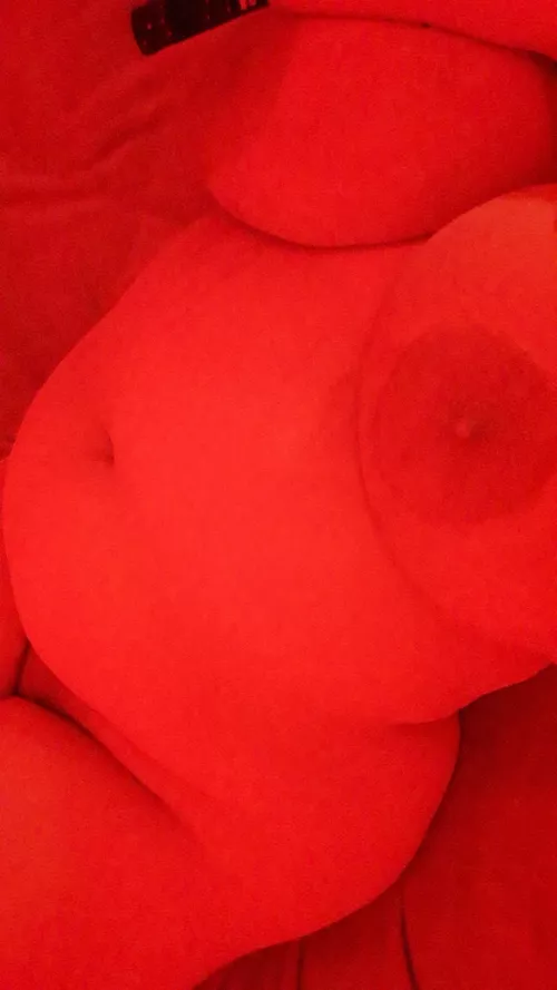 I've been a good brat lately 😈 by skullyqueenx