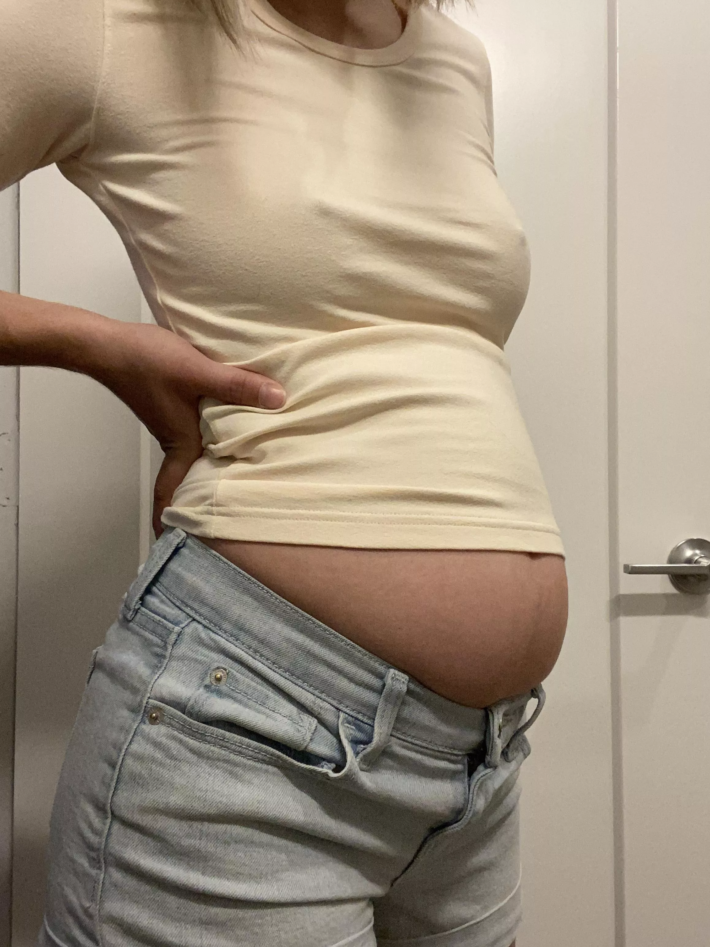 I’ve been a good girl posted by Danibellybabe