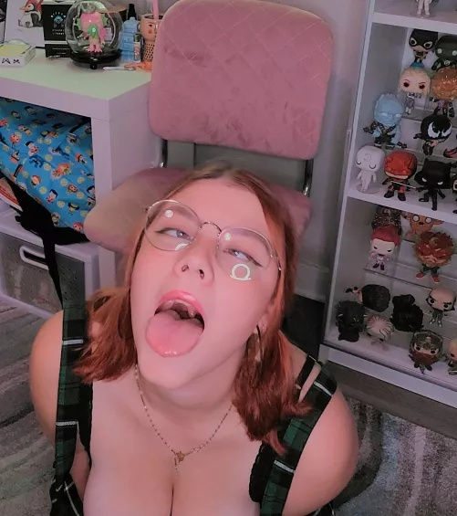 I've been practicing my ahegao, how'd I do? by softleeta