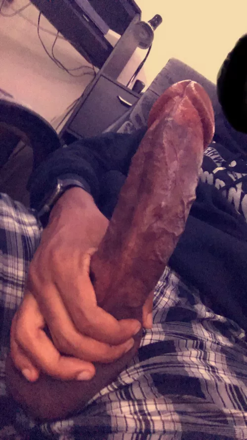 I’ve been real depressed past couple weeks. Can someone come cheer me up? by FeelTheBeat1111