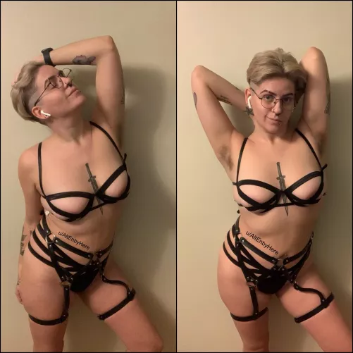 I’ve been thinking lately about locating and nourishing my inner dominatrix. Taking all tips and advice plz 😌[Non-binary, 28] by AltEnbyHere