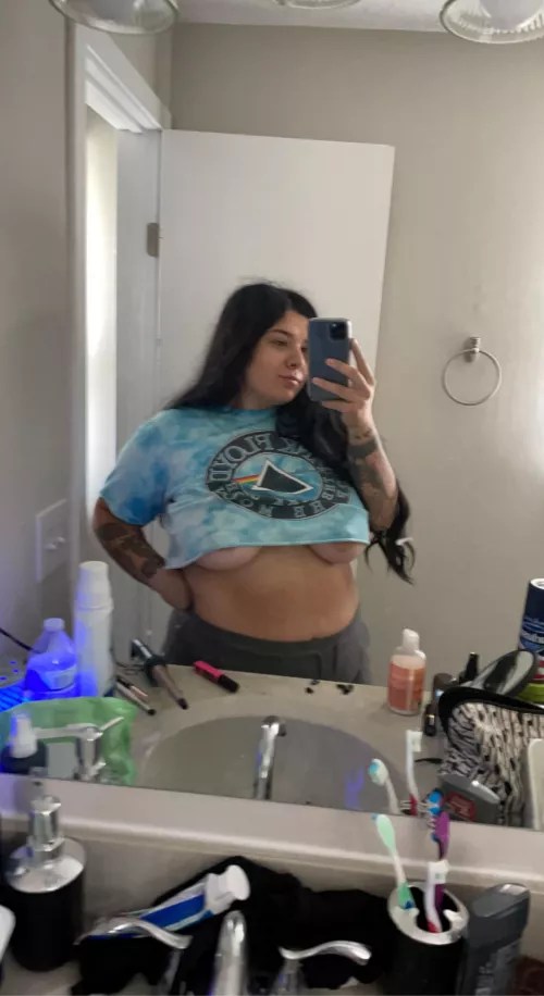 I’ve been told I’m a tease 😋 by downwthethicccness