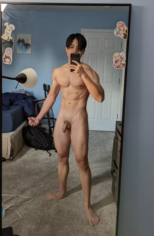 I've been told my hair makes me look like Levi from AOT (・。・) by peeweethrowaway