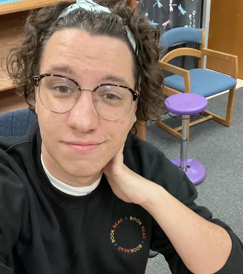 I’ve been tying my hair back like this recently because it’s gotten so ridiculously long (compared to how I use to wear it) because it’s easier to get things done with out the hair in my face…….. Cringey or cute? by 2_manybooks