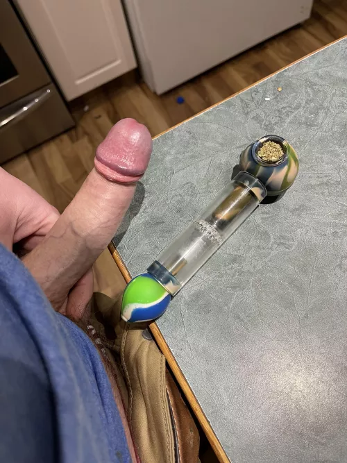 I’ve cleaned 1 of [m]y pipes, help me clean the other ?😉 by wouldratherbehuntin